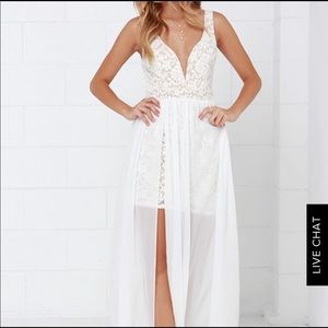 Lulu’s XS White Maxi Special Occasion Dress